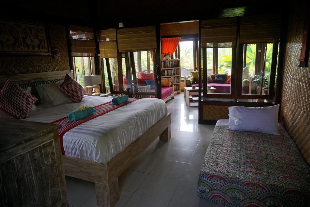 Villa Gede Private Guest House Selemadeg  外观 照片