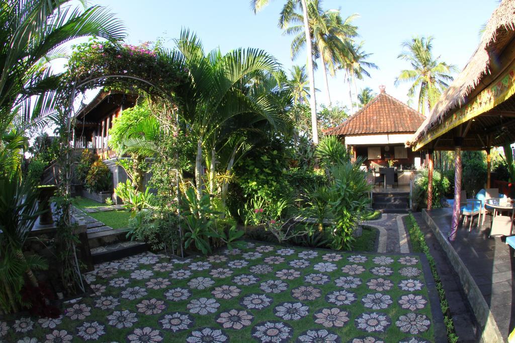 Villa Gede Private Guest House Selemadeg  外观 照片