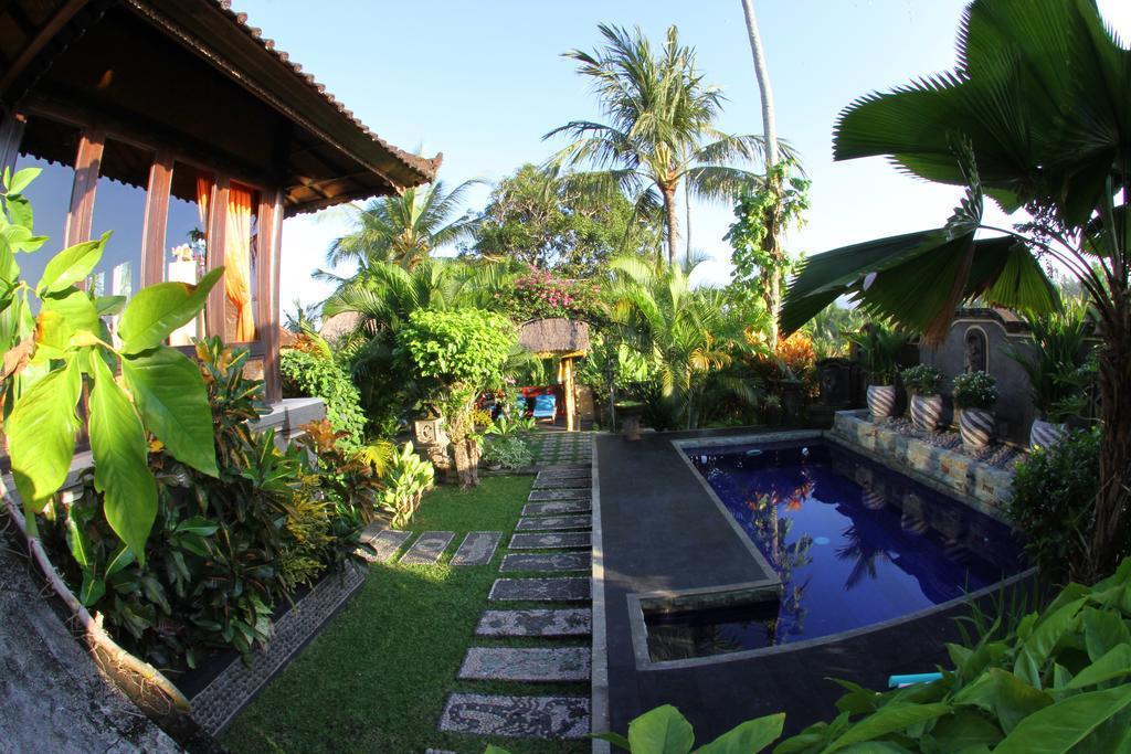 Villa Gede Private Guest House Selemadeg  外观 照片